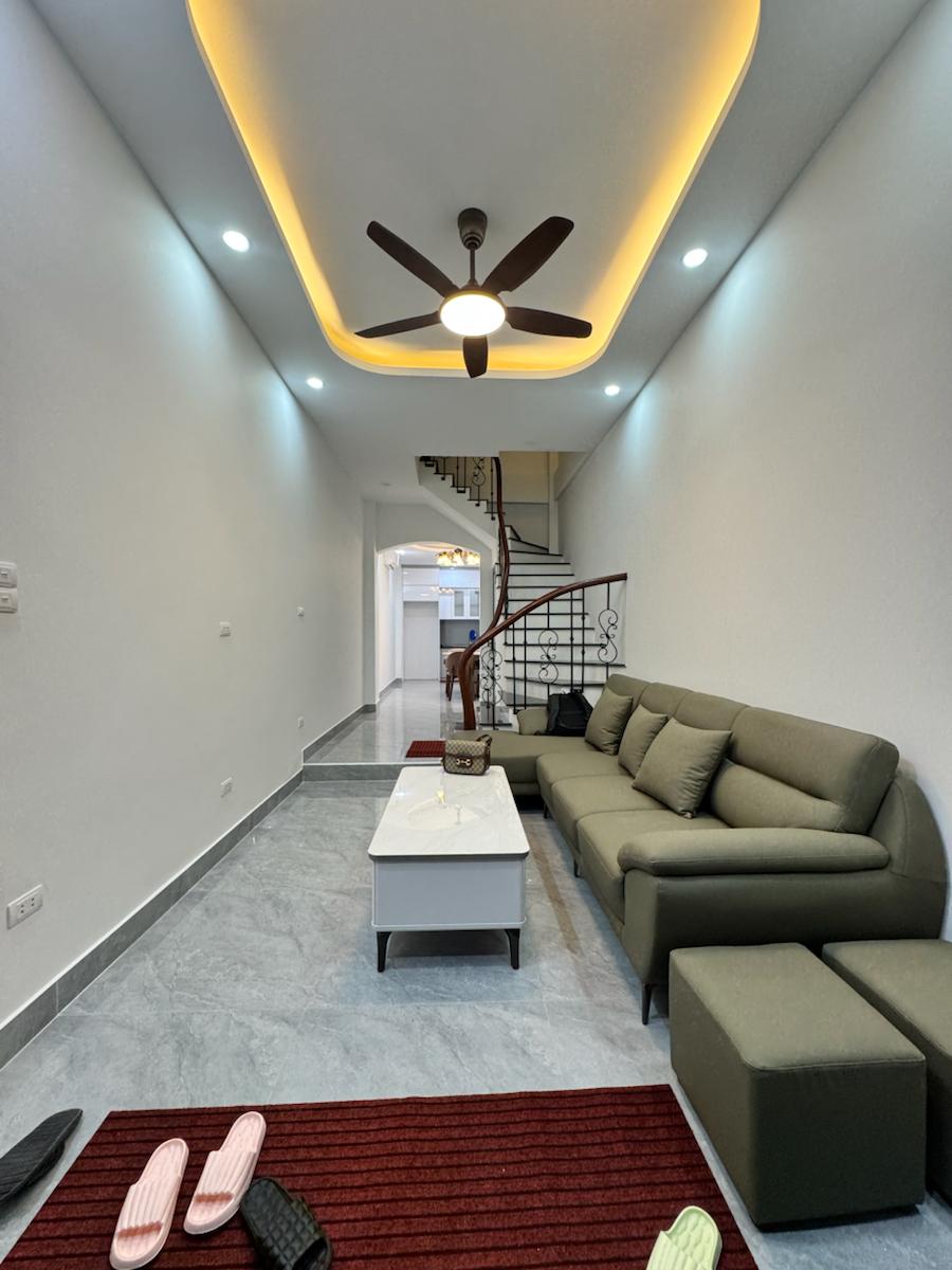 Ngọc Khánh Ba Đình Hà Nội, 5 tầng , 6 ngủ