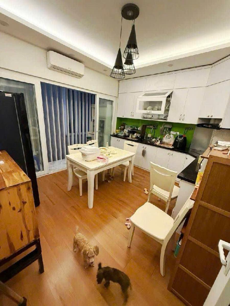 Kim mã, Ba Đình 46 mét vuông 5 tầng 5 phòng ngủ mặt tiền 4,3 m