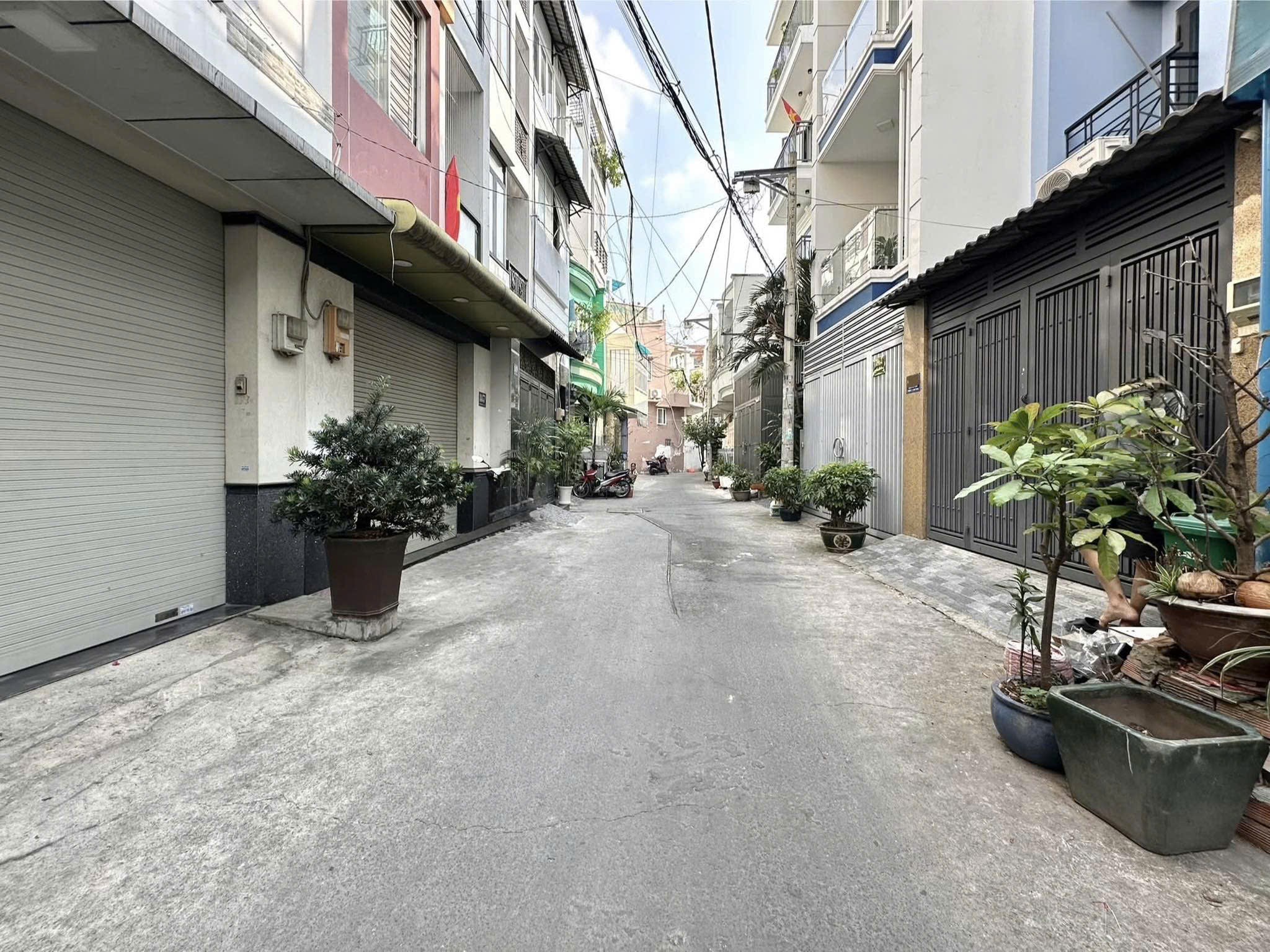 NHÀ ĐẸP HXH HOÀNG HOA THÁM - 4 TẦNG 4PN 60m2 NỞ HẬU - 12.9 TỶ