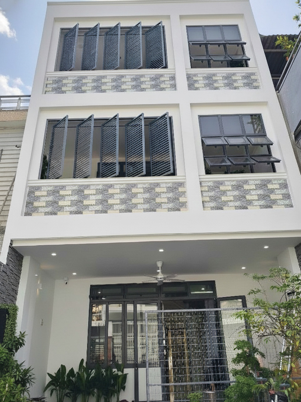 H1920 nhà Mặt tiền Thới An 12 Q12, SHR, Vuông, 3 tầng, 6x15m, 9.x tỷ