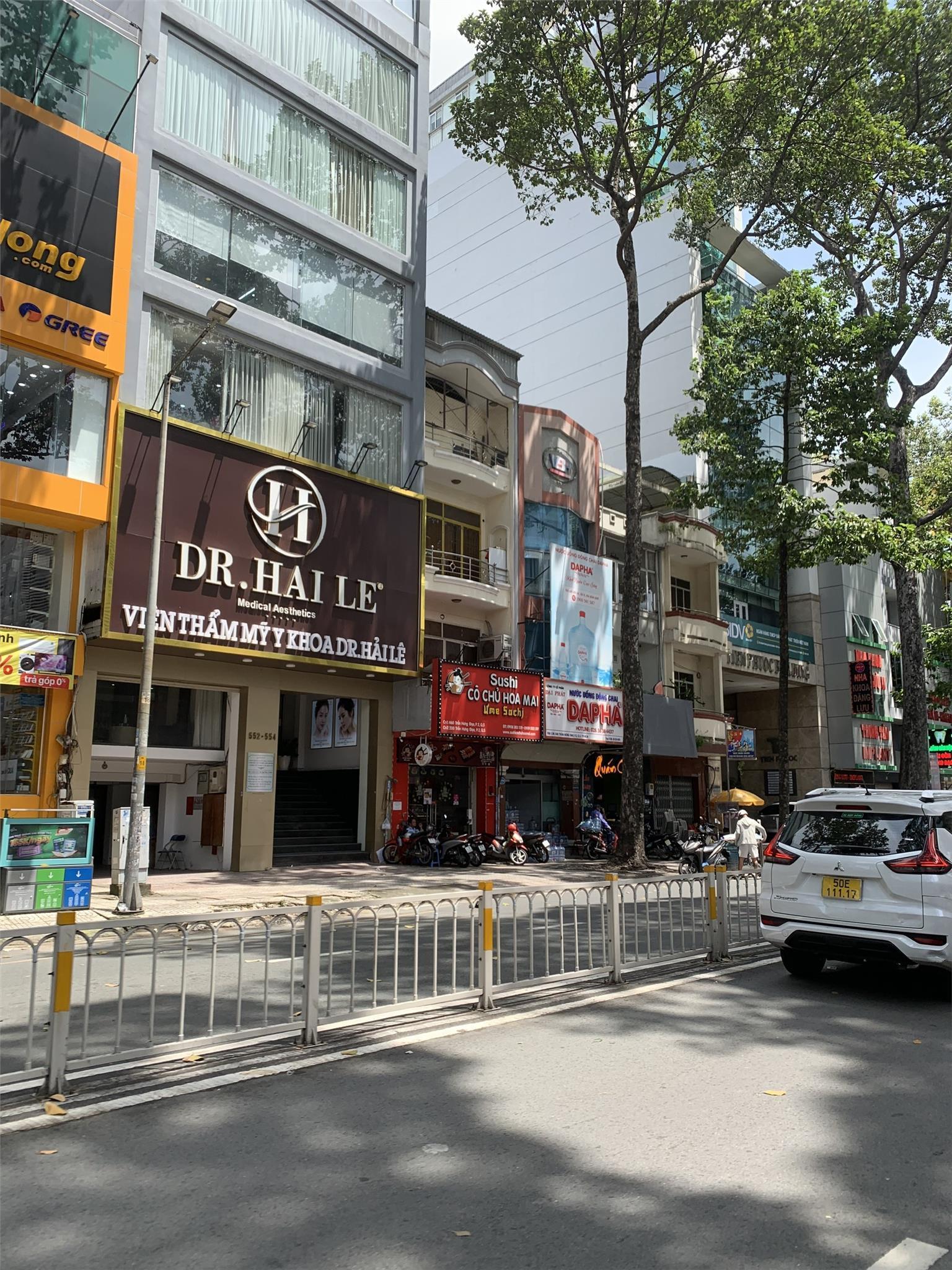 XXX CHỈ 39.5TỶ CÒN TL TỐT_ MẶT TIỀN TRẦN HƯNG ĐẠO P2 QUẬN 5 (4.1x25)