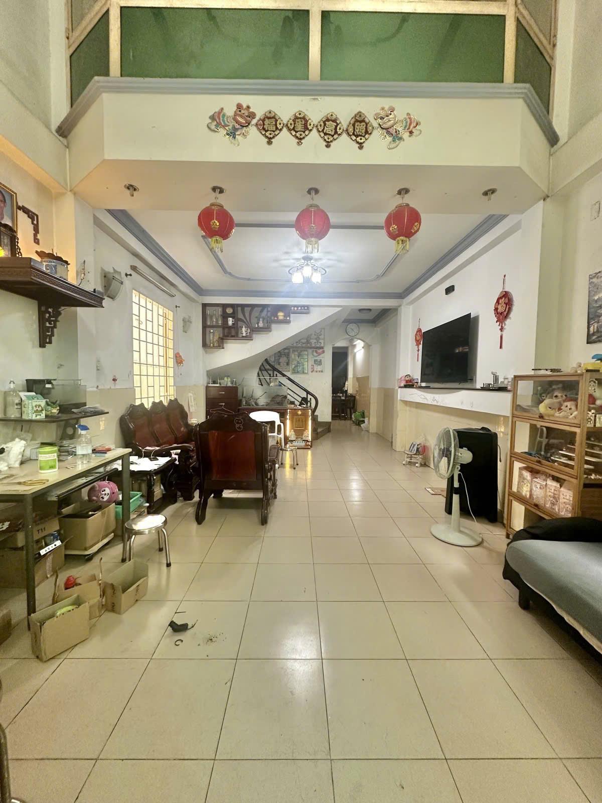 ** Nhà Hẻm Quận 5 Ngay Nguyễn Trãi-An Bình (4.3X15) Ngang 4.3m 4Tầng +ST,5PN 8Ty6 TL