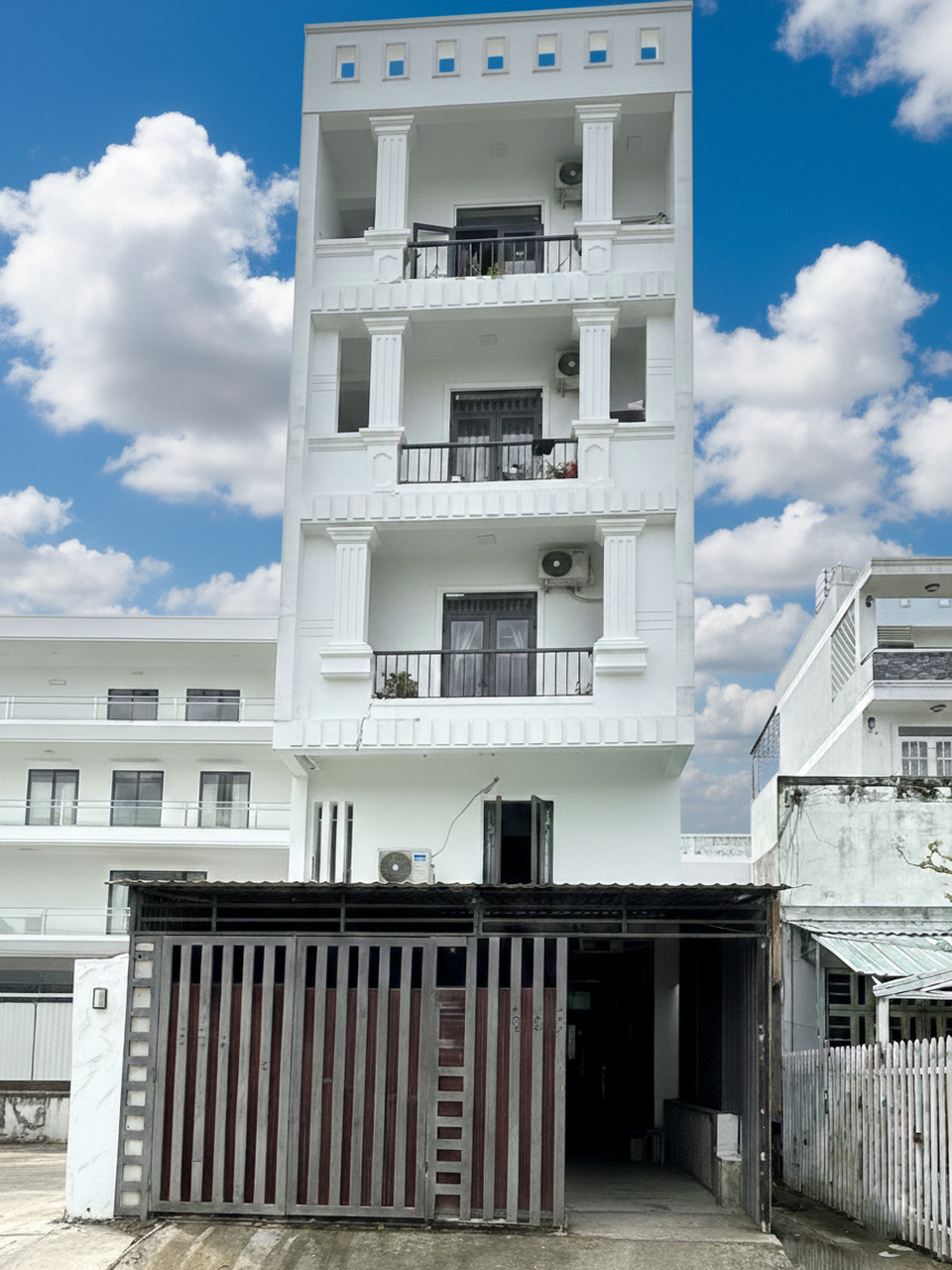 T2023 CHDV 18P Vườn Lài Q12 90tr/th, SHR, HXH né, 5 tầng, 5.5x30m, 16.x tỷ