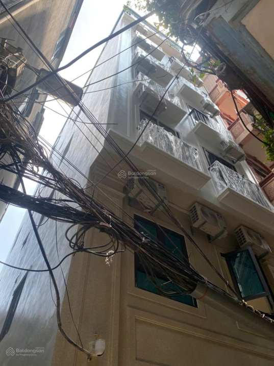 Siêu phẩm Đội Cấn - 70m² x 7 tầng thang máy, MT 5,2m - nhà mới kính koong - giá chỉ 25.5 tỷ