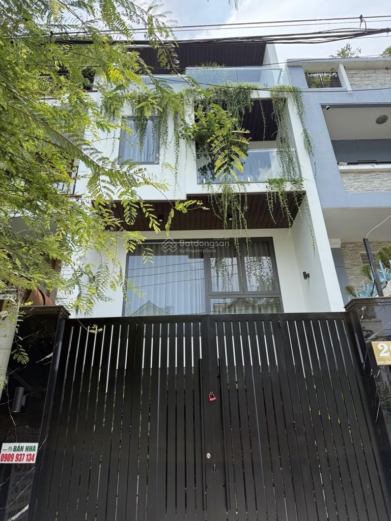 Bán nhà 4 tầng xe hơi ngay Lê Bôi, đường Phạm Thế Hiển, ngang 5m, Hoàn Công Đủ- 0931172218