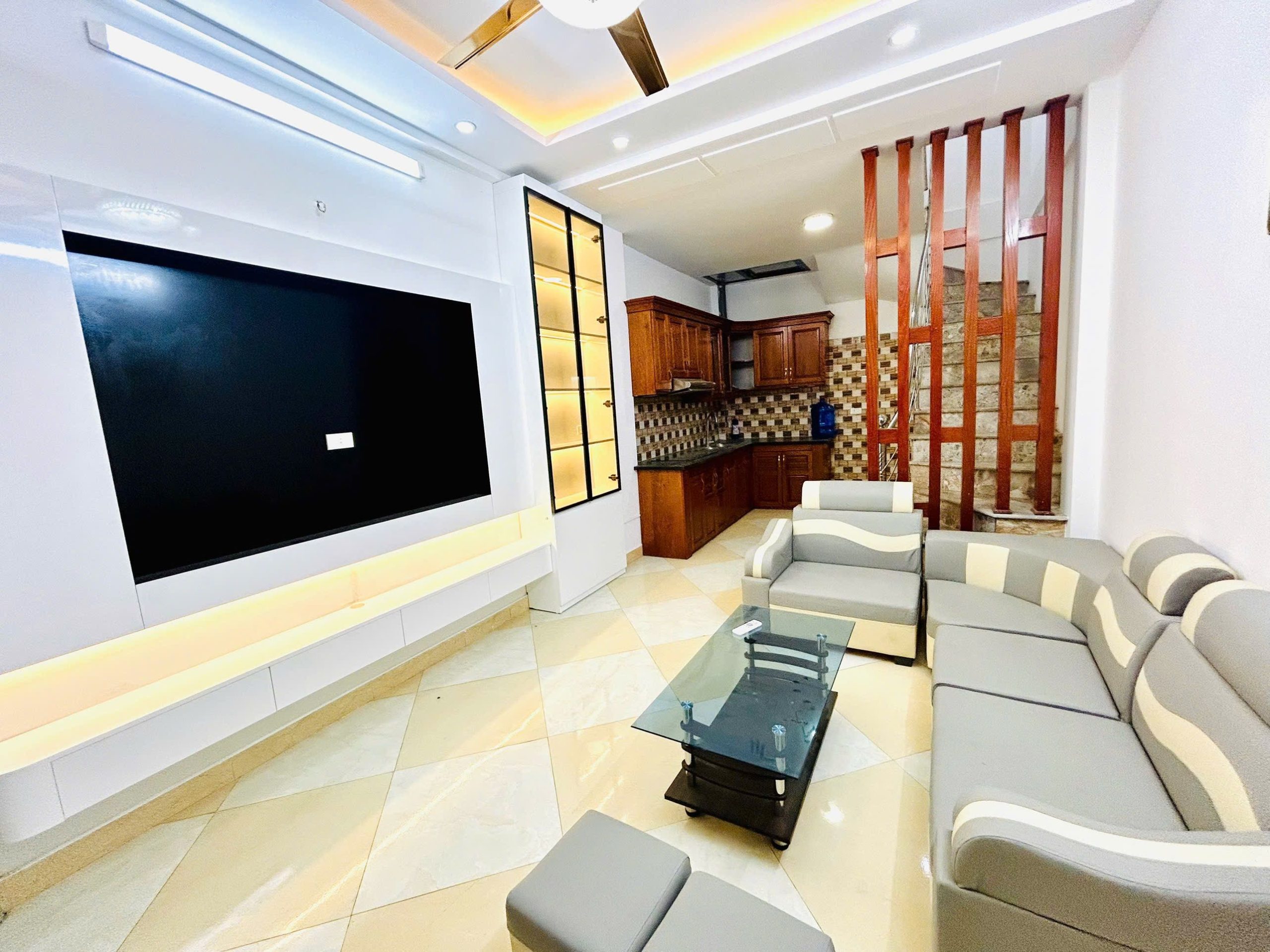 BÁN NHÀ KHUYẾN LƯƠNG, HOÀNG MAI, DIỆN TÍCH 30M, MẶT TIỀN TRÊN 3M, Ô TÔ TRÁNH 25M