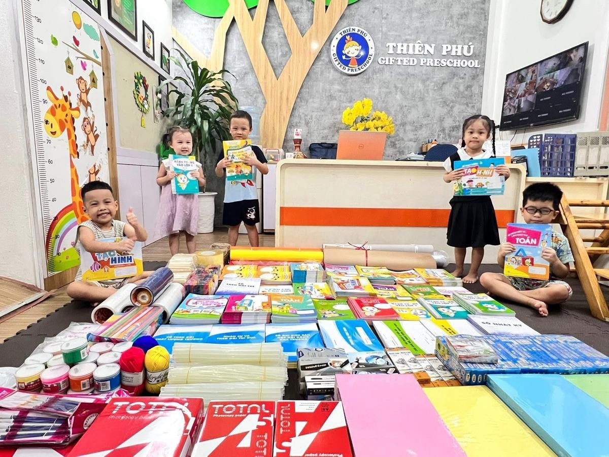 BÁN NHÀ SIÊU PHẨM PHÂN LÔ PHỐ QUAN NHÂN NHÀ LÔ GÓC - 2 MẶT Ô TÔ TRÁNH – Ô TÔ CHẠY VÒNG QUANH