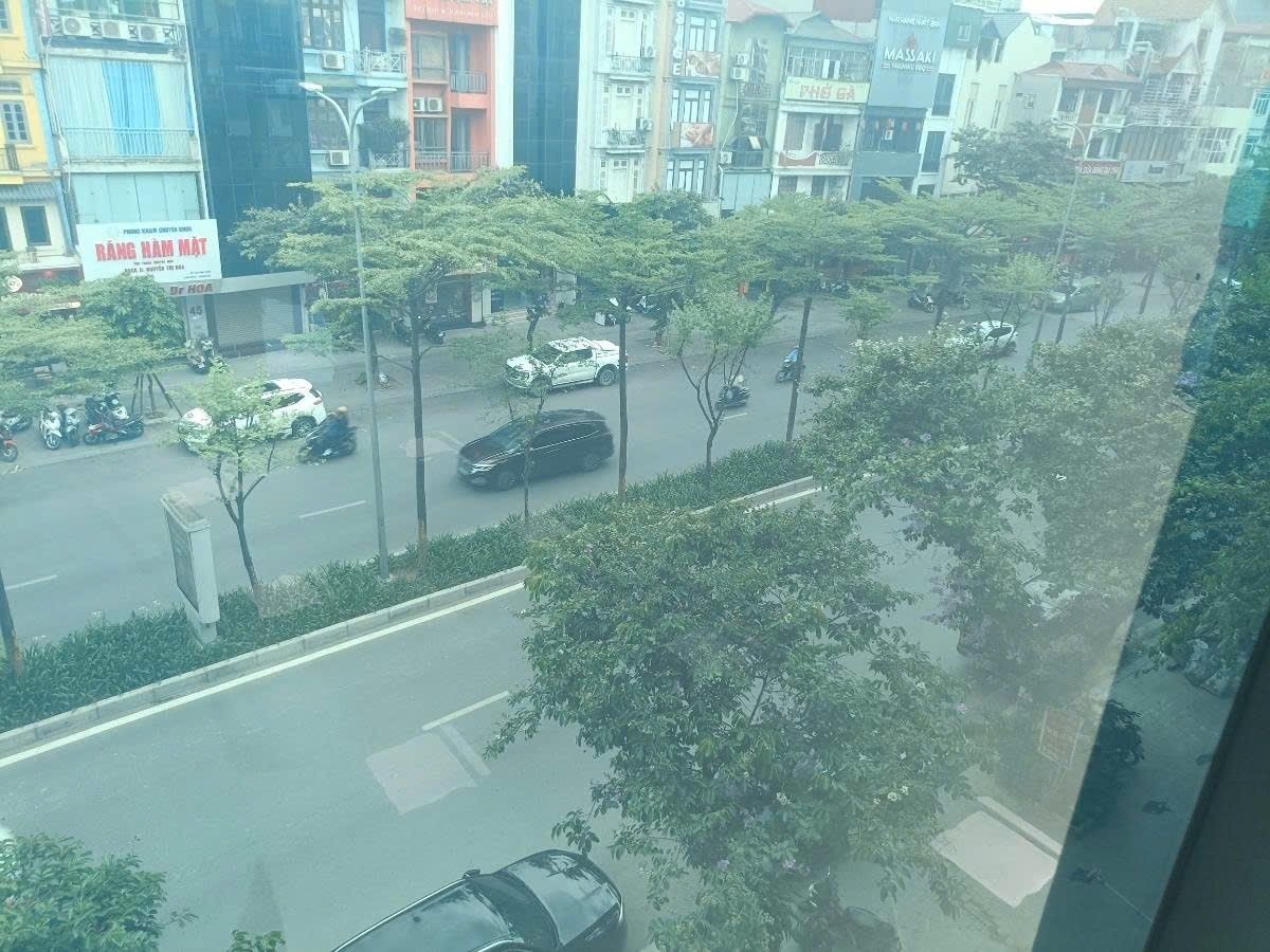 KIM CƯƠNG - HÀNG XÓM LOTTE - MẶT PHỐ VIP - VỈA HÈ ĐÁ BÓNG - ĐƯỜNG HAI CHIỀU - TÒA VĂN PHÒNG MẶT PHỐ VIP .