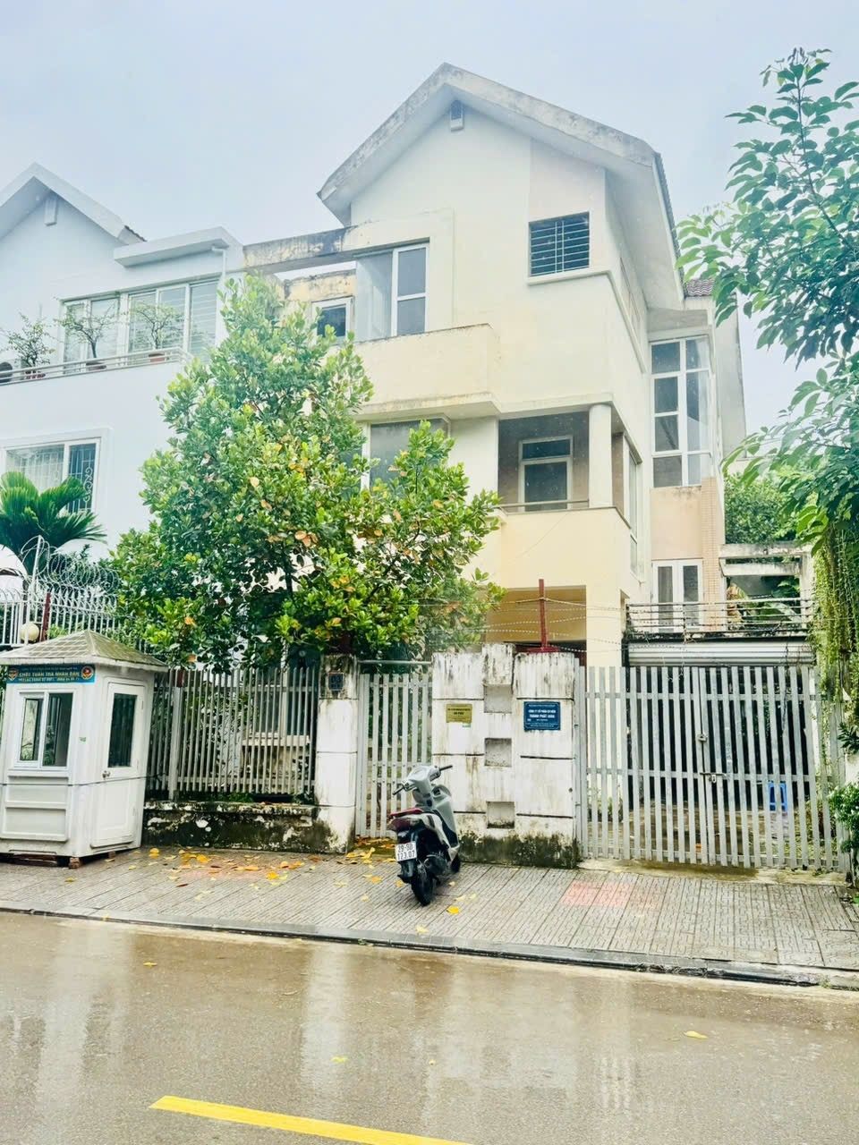 BIỆT THỰ LK VĂN PHÚ - KINH DOANH - VỈA HÈ RỘNG - Ô TÔ TRÁNH 3