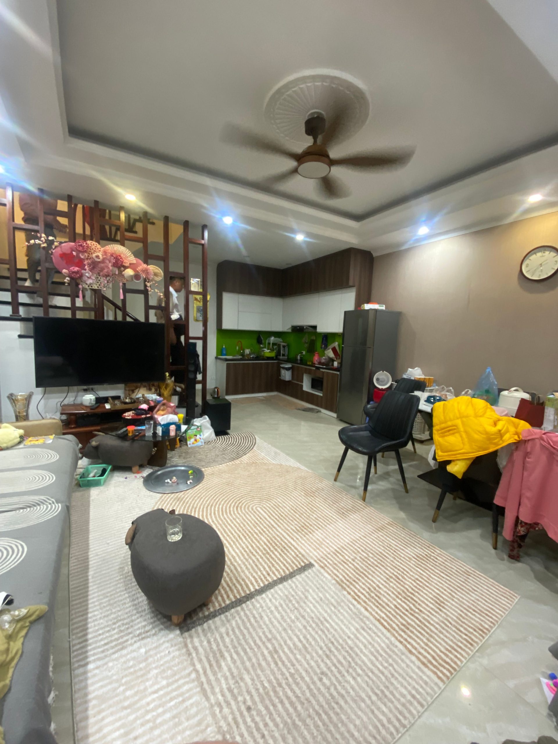 BÁN NHÀ MỚI ĐẸP - DIỆN TÍCH RỘNG -Ở YÊN TĨNH SƯỚNG - NHÀ GẦN SÔNG HỒNG MÁT MẺ- SÁNG THOÁNG - VÀI PHÚT ĐẾN PHỐ CỔ