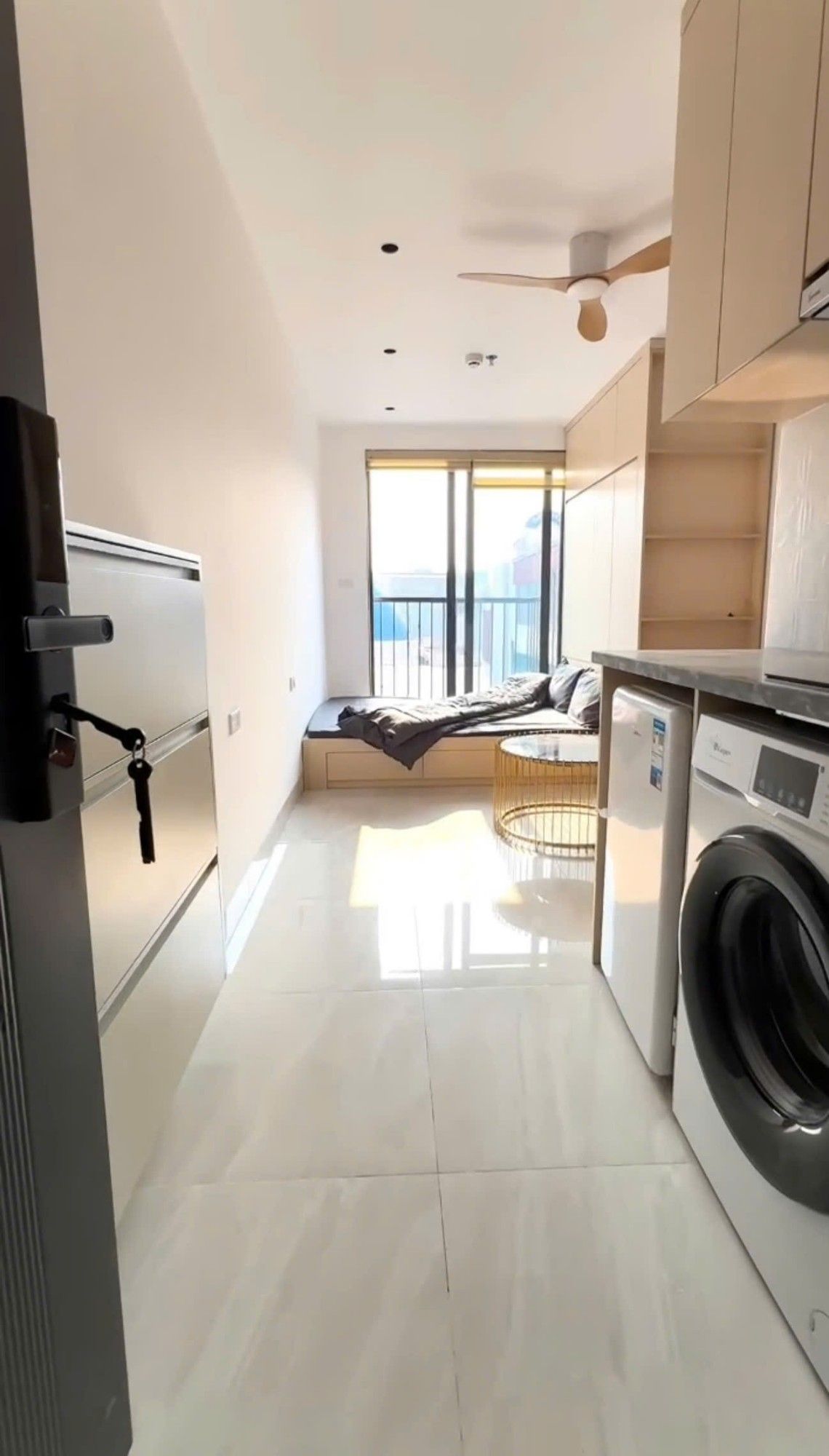 BÁN TÒA NHÀ CHDV 8 TẦNG THANG MÁY 24P - NGÕ NÔNG GẦN PHỐ - KHÁCH MUA CHỈ VIỆC KHAI THÁC. ĐẦU TƯ GIỮ TIỀN ỔN ĐỊNH-ĐÃ CÓ PCCC ĐỦ - THANG KHỈ, Ô THOÁNG TRONG