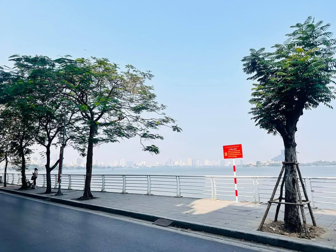 NHÀ PHỐ, NGUYỄN ĐÌNH THI, TÂY HỒ: 68M X3T, MT 4,5M, GIÁ 17,7 TỶ.