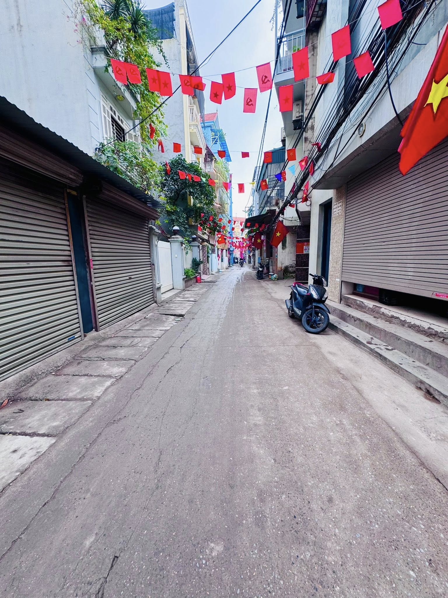 MẢNH ĐẤT,XUÂN ĐỈNH, BẮC TỪ LIÊM-KD-Ô TÔ: 71M, MT 5,2M, GIÁ 22,5 TỶ