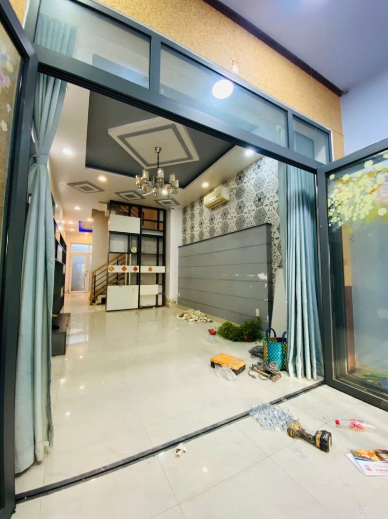 Bán nhà mặt phố đường số 128, Phước Long A, Q9, Thủ Đức, TP HCM. DT 80m2, 4 tầng, 4PN, SH, 8.39 tỷ