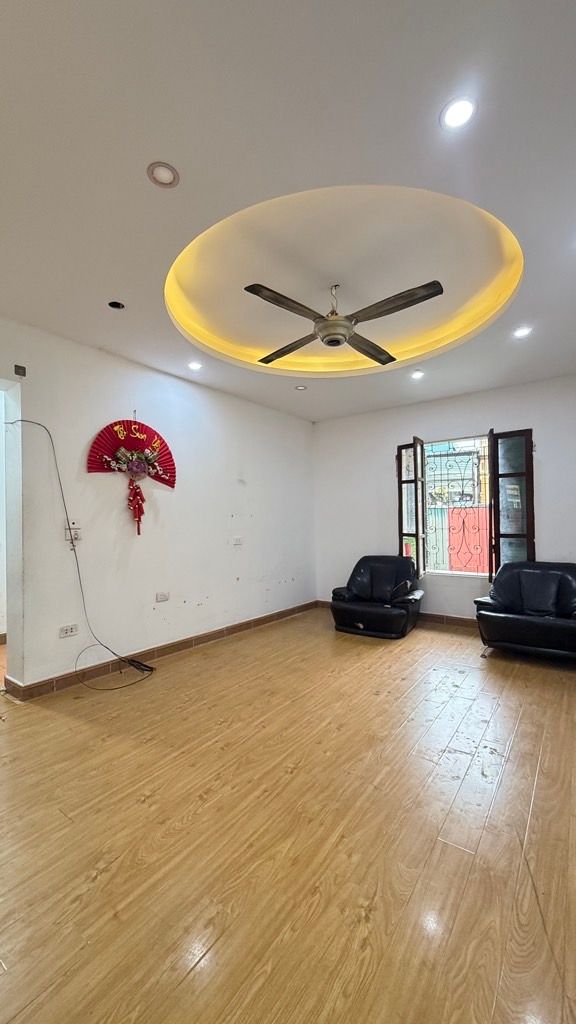 4.35 tỷ bán nhà tập thể tân mai 120M hoàng mai