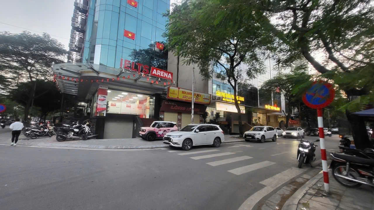 CỰC HIẾM - Nhà Trung tâm Cầu Giấy - Hoàng Sâm - Mặt phố kinh doanh - 50m2 - 4T - Chỉ 22 tỷ hơn