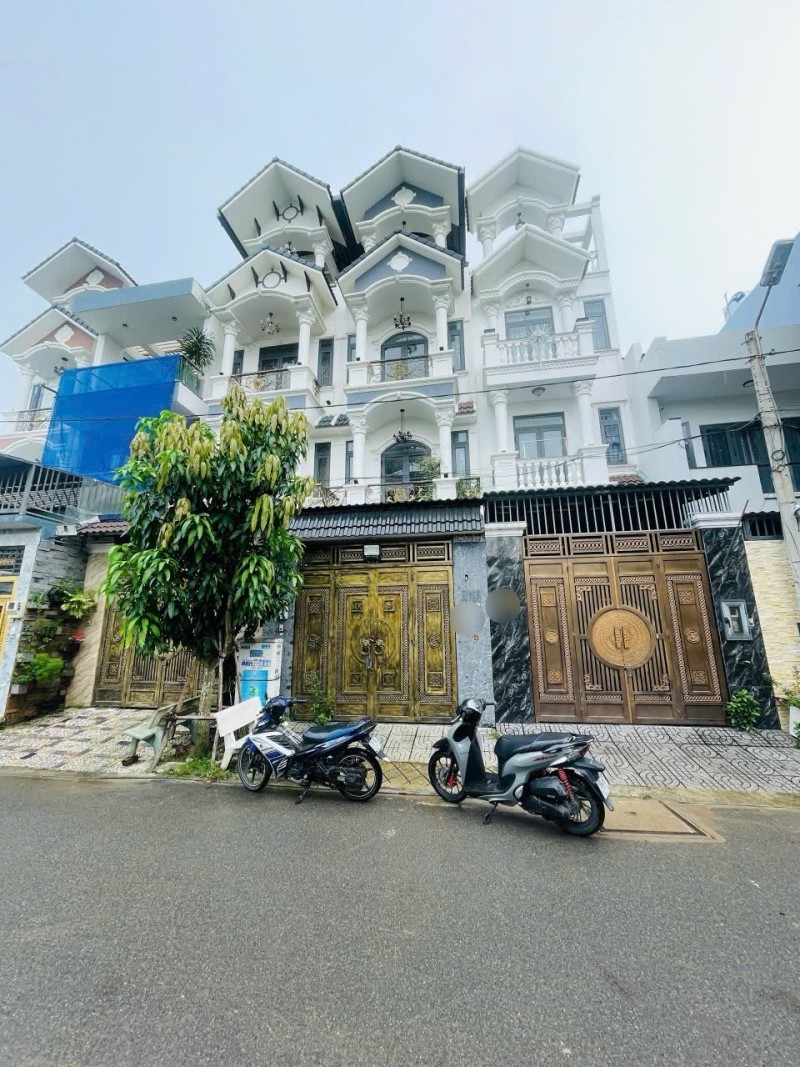 Bán nhà 4 tầng 80m2, tại đường số 48, Hiệp Bình Chánh, Thủ Đức, TP HCM. Giá chỉ 8,65 tỷ, sổ hồng trao tay!