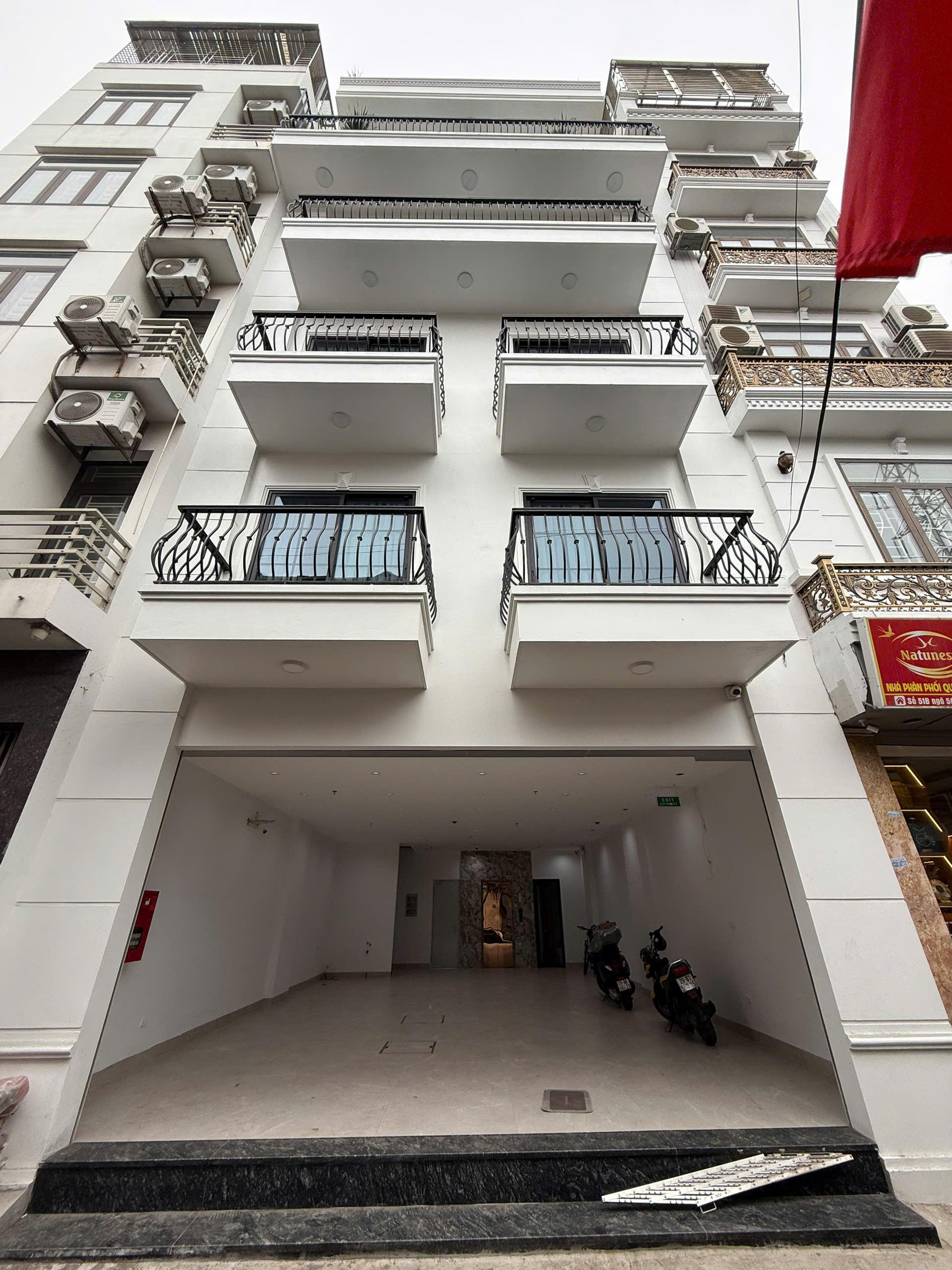 Cho thuê mặt bằng ngõ Tứ Liên, Tây Hồ, DT 60m2, ngõ 2 xe ô tô tránh nhau