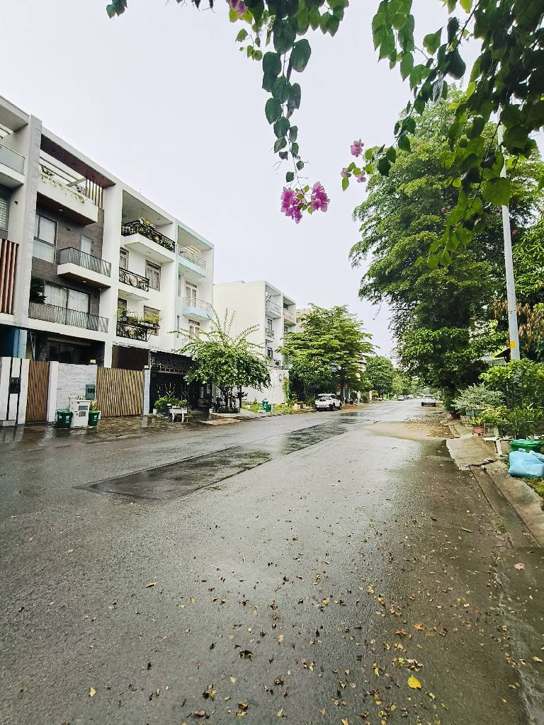 Bán nhà 5 tầng KDC Đại Phúc 5x22 chỉ 15 tỷ 5- 0931172218