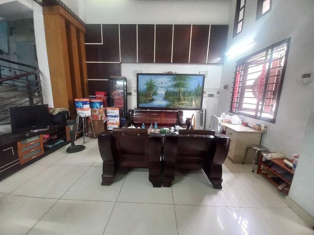 Mặt tiền xe hơi Tạ Quang Bửu 8x20 sổ riêng 4 tầng chỉ 26 tỷ - 0931172218