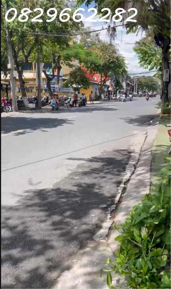 Bán Nhà Mặt Phố Trần Phú, P1, TP Sa Đéc, ĐT. DT 29m2, 3 Lầu, 2PN, Hướng Nam. Sổ Đỏ. Giá 3.9 Tỷ.