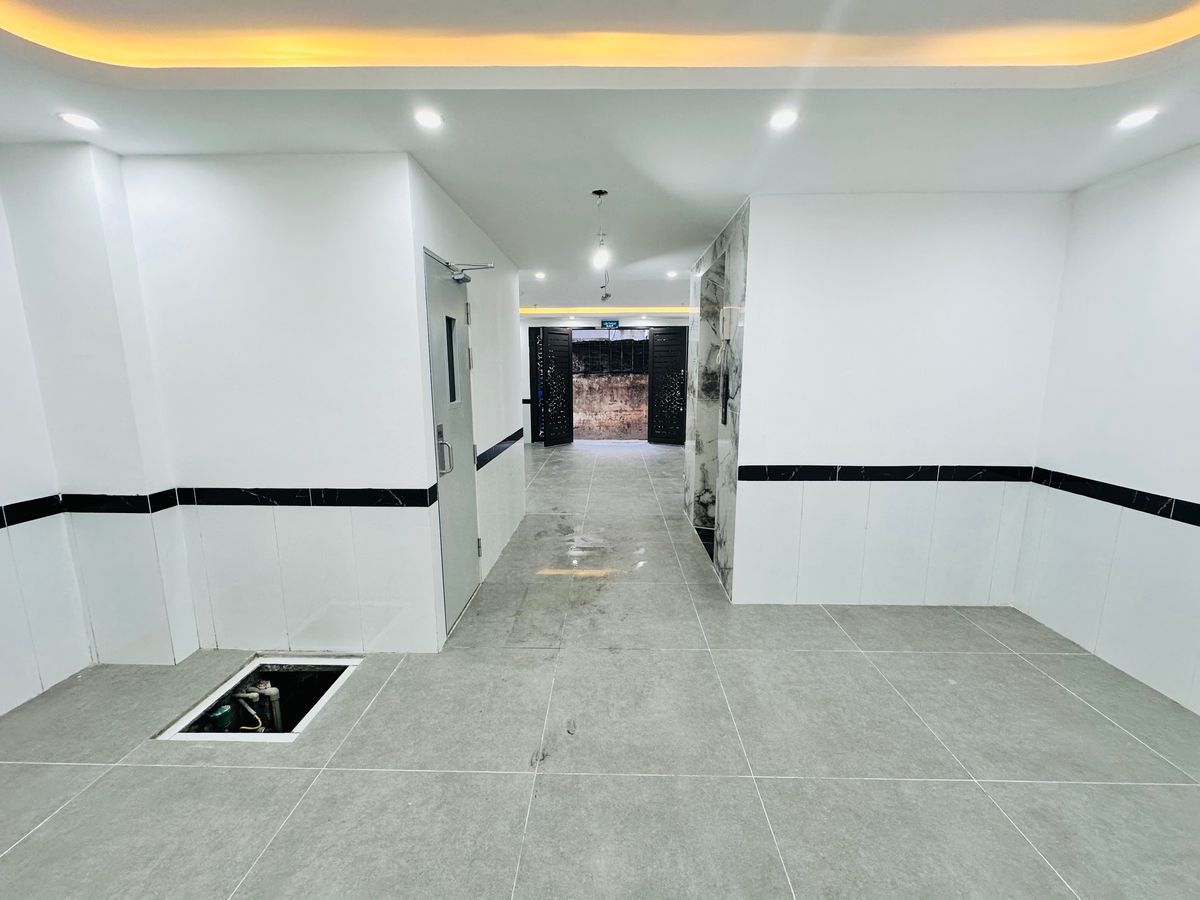 Dòng tiền Trung Kiên 60m2 x MT 5.6m gần oto giá 12.7 tỷ