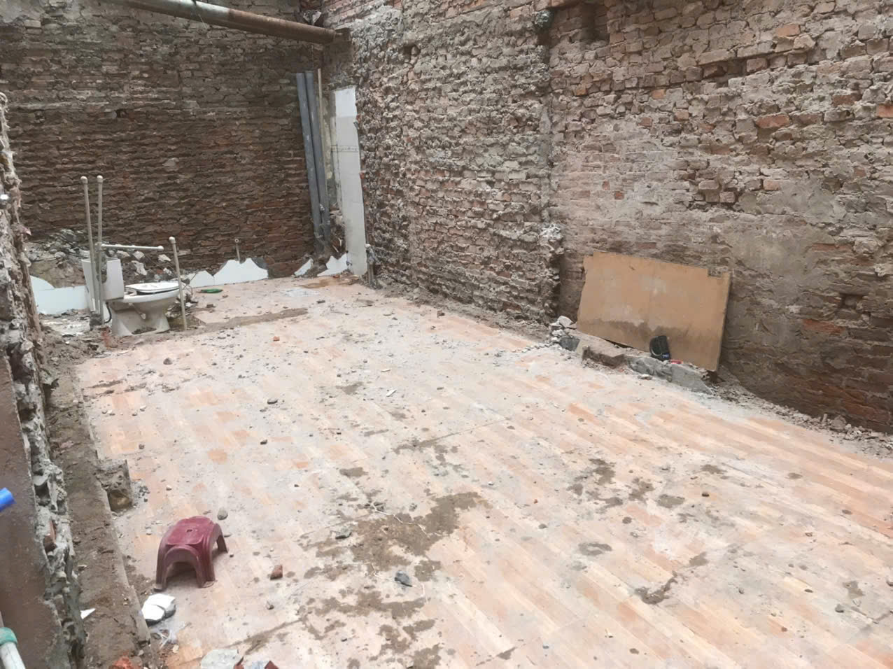 CẮT LỖ! 27m² tặng GPXD 6 tầng, chỉ hơn 4 tỷ Văn Chương.