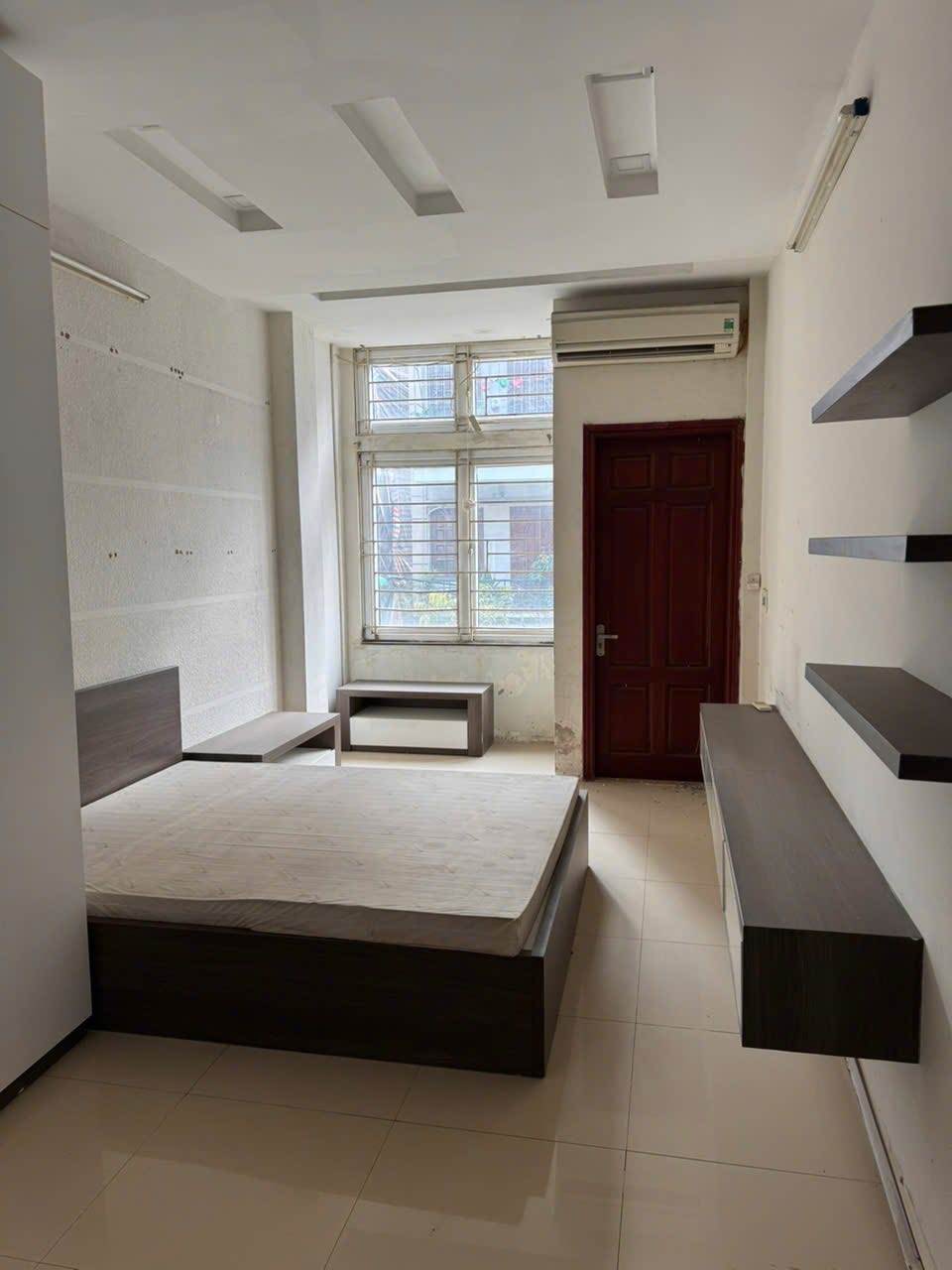 SIÊU PHẨM PHỐ HOÀNG NGÂN CẦU GIẤY Ô TÔ KINH DOANH DÒNG THU 30 TRIỆU/THÁNG