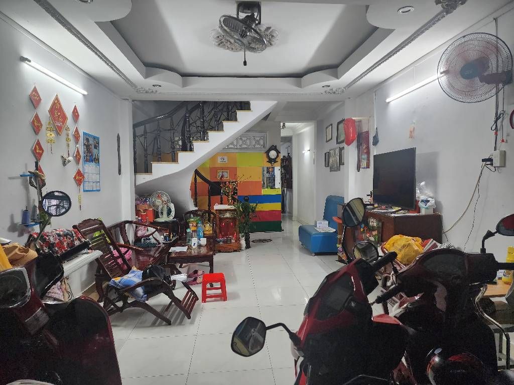 Nhà bán Pham văn chiêu gò vấp 4 x17 trêt lầu hxh nhỉnh 5 tỷ