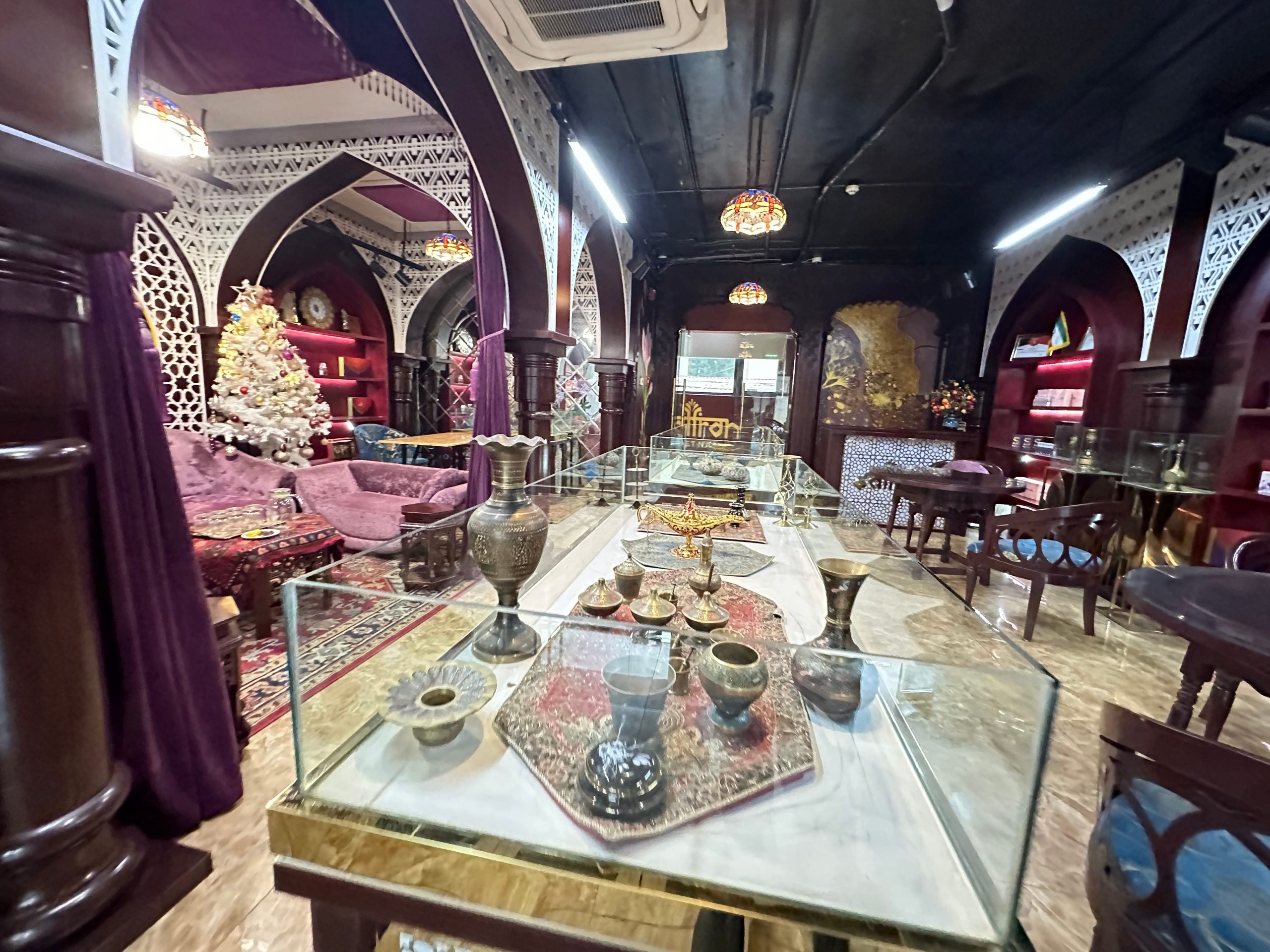 TOÀ NHÀ VĂN PHÒNG 9 TẦNG – THANG MÁY – THOÁNG TRƯỚC SAU – MẶT TIỀN RỘNG – VỈA HÈ ĐÁ BÓNG – KHUẤT DUY TIẾN