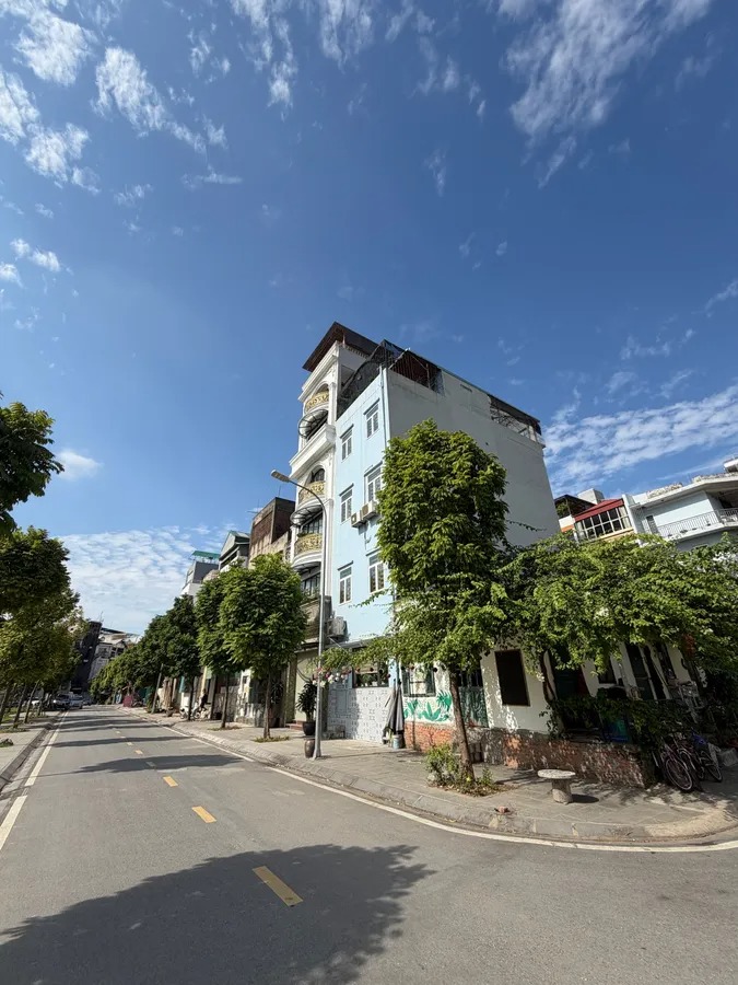 Siêu Phẩm Phân Lô 3 ÔTô Tránh Ngọc Thụy Long Biên 82m 5T 27.X Tỷ Cạnh Công Viên Kinh Doanh