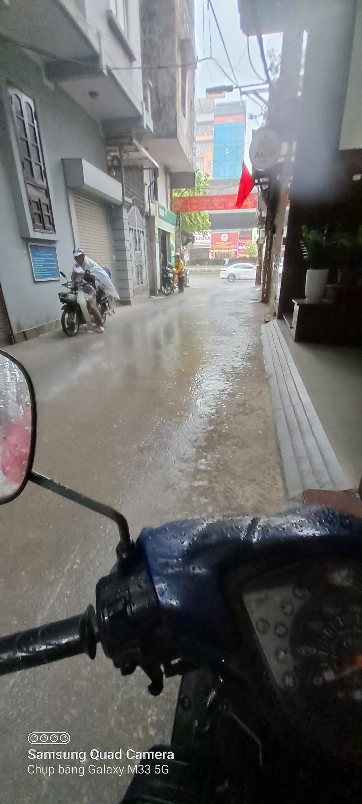 NGUYỄN XIỂN – PHÂN LÔ Ô TÔ TRÁNH – NGÕ THÔNG KINH DOANH – ĐỦ ĐIỀU KIỆN LẮP THANG MÁY