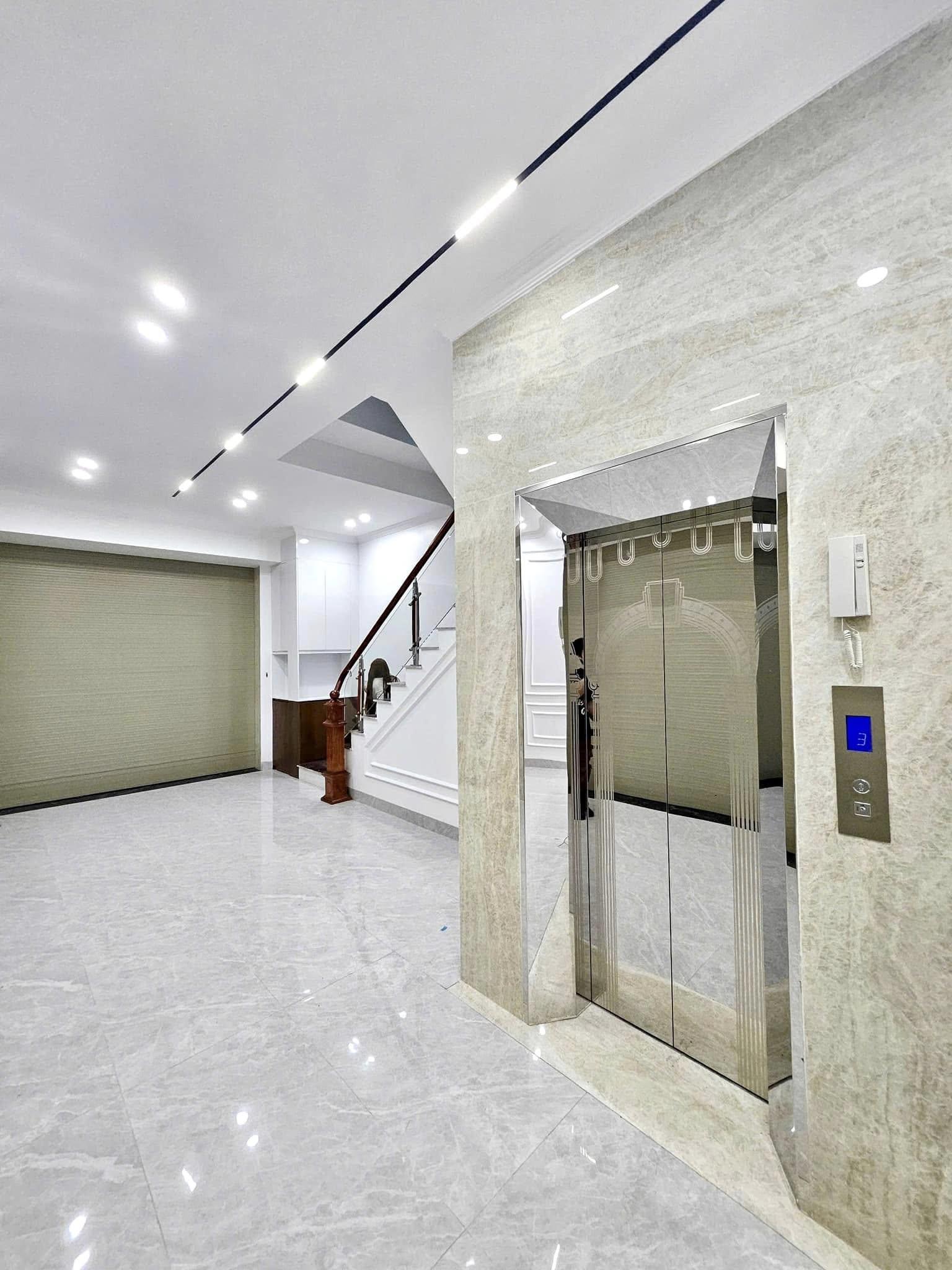 BÁN NHÀ AN DƯƠNG VƯƠNG THANG MÁY OTO VÀO NHÀ – NHÀ ĐẸP Ở NGAY 62M 15.6TỶ