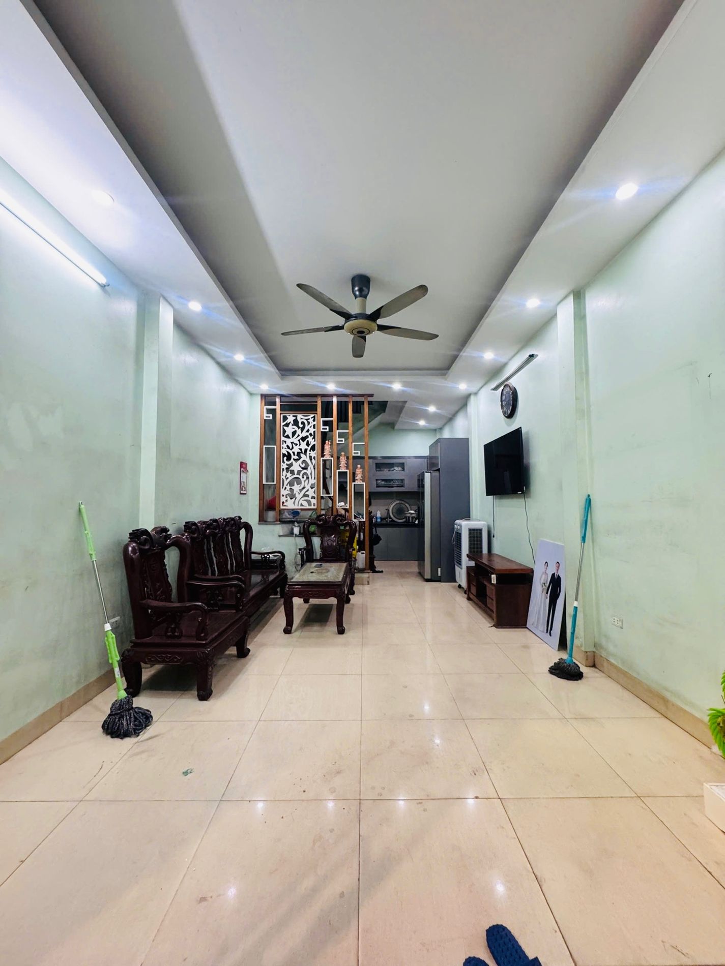 BÁN NHÀ MẶT PHỐ ĐÔNG THIÊN – KINH DOANH ĐỈNH – LÔ GÓC – 34M² × 5 TẦNG – 11 TỶ