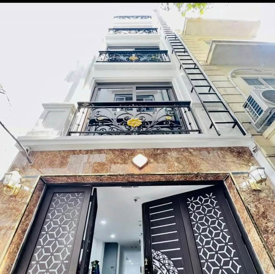 NHÀ ĐẸP TRẦN ĐẠI NGHĨA - PHỐ VỌNG – HAI BÀ TRƯNG - DT75M x 5 TẦNG - Ô TÔ TRÁNH – GIAO THÔNG HUYẾT MẠCH