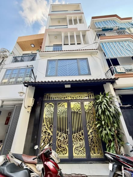 Nhà HXH Đường Ni Sư Huỳnh Liên Quận Tân Bình Phường 10 Cũ.