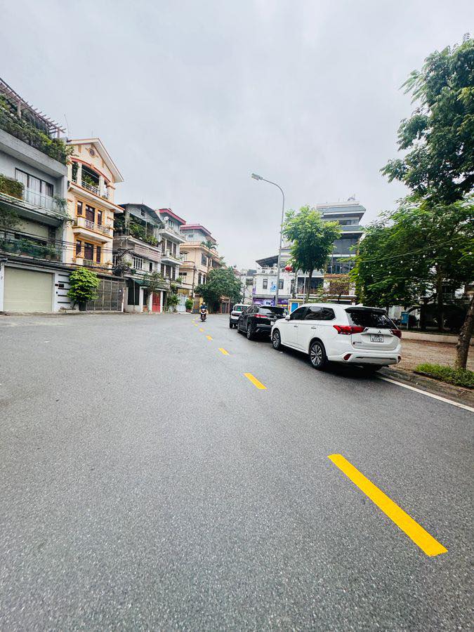 HOA HẬU PHỐ LÂM HẠ 70M2, 7T, MT5M VIEW HỒ, FULL NỘI THẤT - NHỈNH 2X TỶ