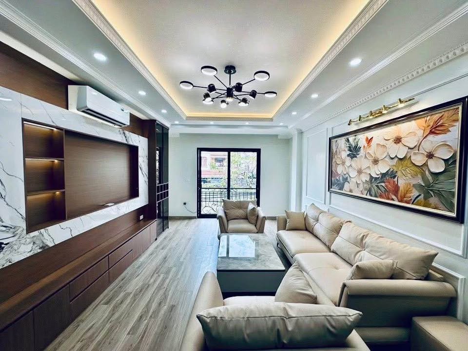 Bán nhà riêng 4T x 3PN full nội thất, ở ngay khu Giải Phóng , Phương Liệt- Thanh Xuân, nhỉnh 9 tỷ