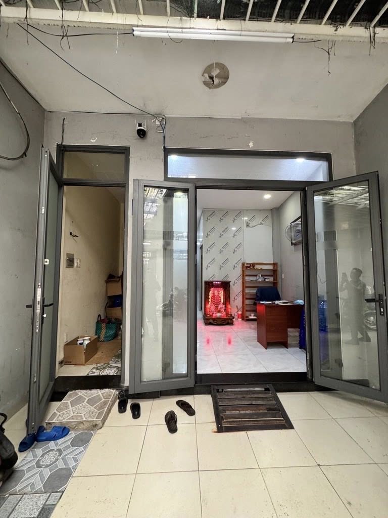 MẶT TIỀN ĐỐI DIỆN AEON – CẠNH CÔNG VIÊN – 3 TẦNG – 114M² NỞ HẬU – SẴN DÒNG TIỀN NHỈNH 15