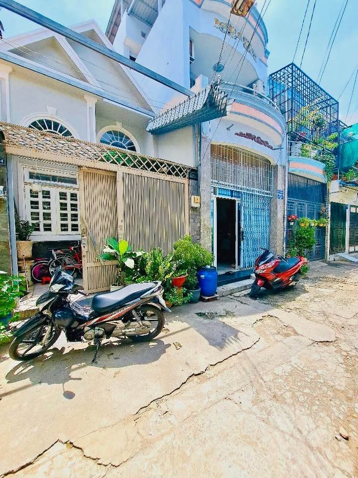 TÂN PHÚ – THẠCH LAM – HẺM Ô TÔ THÔNG – 54M – 2 TÂNG - VÀO NGAY ĐÓN TẾT CHỈ 5.X