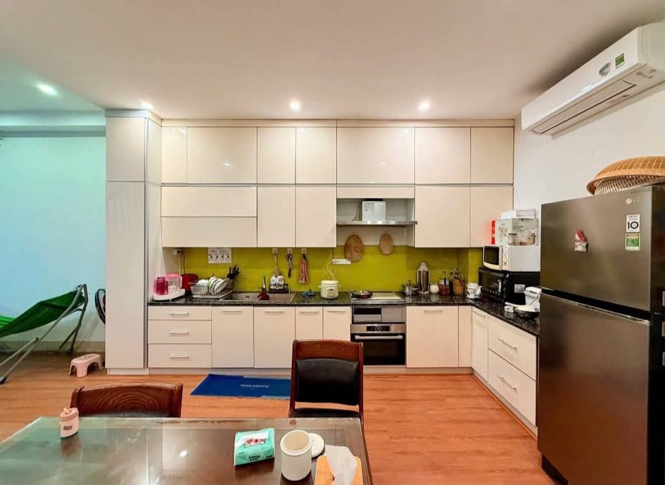 NHÀ ĐẸP HOÀNG VĂN THÁI – NGÕ Ô TÔ – GẦN MIPEC & ROYAL CITY – Ở CỰC SƯỚNG