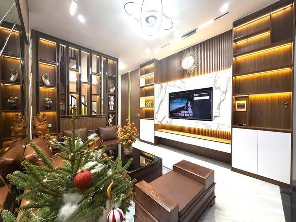 Chính Chủ Bán Gấp NHÀ LINH ĐÀM 56 M2 - 5 TẦNG - Ô TÔ – SỔ ĐỎ ĐẸP- PHÁP LÝ CHUẨN giá 9.98 tỷ