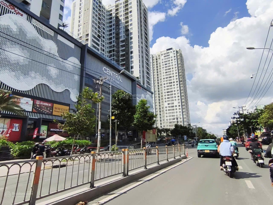 Nhà vip Quận 8 Gần Aeon Mall, Giai Việt, Trung Sơn - 120m2 6x20m - Chỉ nhỉnh 22 tỷ