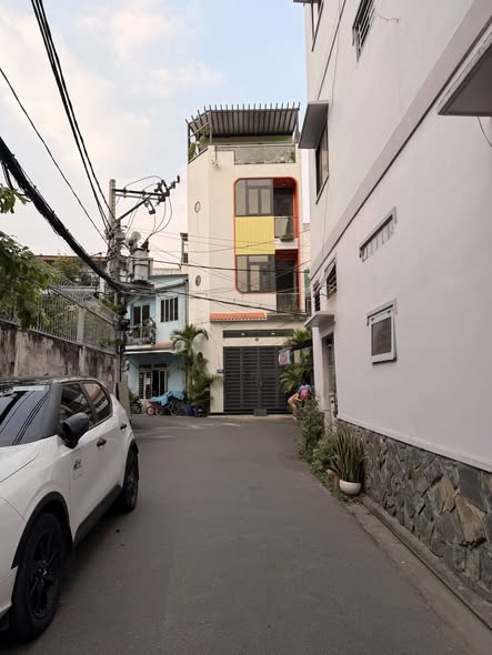 Nhà HXH Thích Quảng Đức Quận Phú Nhuận Phường 5 Cũ.