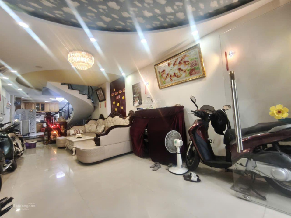 BÁN NHÀ 4 TẦNG 4.5x28m, CHỈ NHỈNH 11 TỶ - SÁT QUẬN 5 CHỢ RẠCH ÔNG QUẬN 8