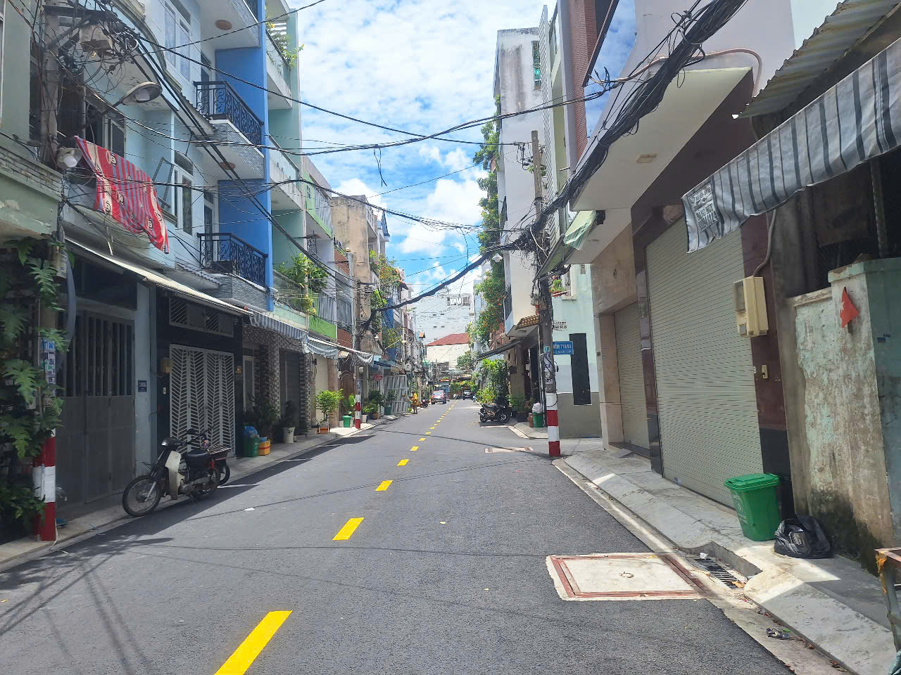 Bán nhà HXH 9m Lũy Bán Bích, Tân Phú. (60m²) 4x15m, 5 tầng, 5PN đối diện Chợ Tân Phú chỉ 10 tỷ.