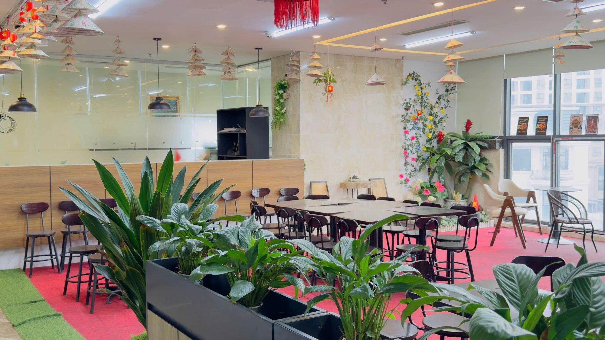 SÀN THƯƠNG MẠI USILK CITY – LÔ GÓC 3 MẶT VIEW – DÒNG TIỀN SẴN – TỌA ĐỘ VÀNG HÀ ĐÔNG