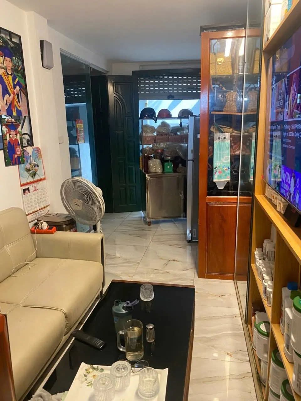 NHÀ ĐẸP PHỐ NGUYỄN ĐÌNH CHIỂU – 5 TẦNG – 4 NGỦ – NGÕ THÔNG – KHU CÁN BỘ – GIÁ CỰC TỐT!