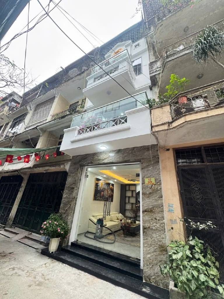 bán nhà Nguyễn Chí Thanh 45m 5 tầng, ô tô tránh, vào nhà chỉ 20 tỷ