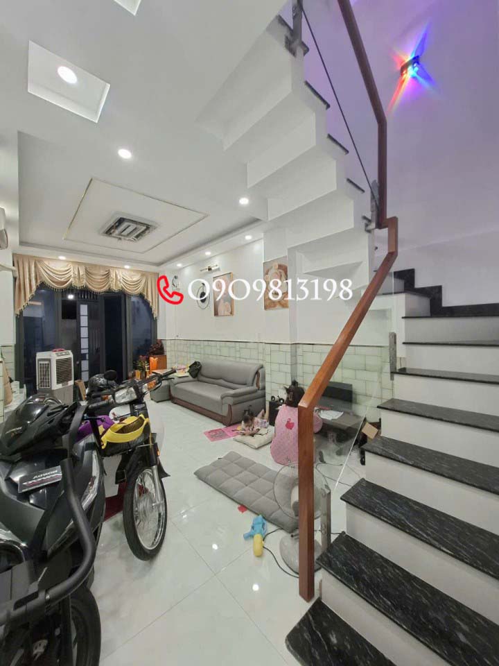 ♥️♥️♥️Nhà SHR Quận 8 Bán Nhanh 3 Tầng P.Chánh Hưng Ở Ngay.♥️♥️♥️